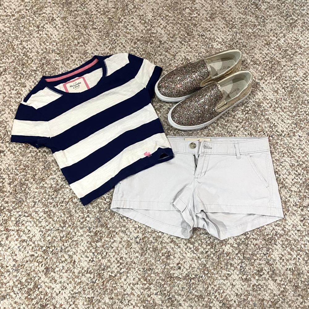🔴 5 for 20$ Hollister Shorts 🩳